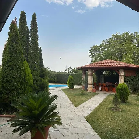 Villa Laci Private Poll Billiard Garden *